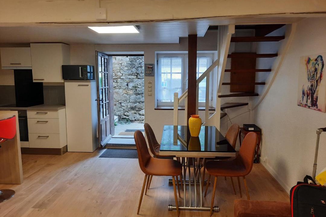 Photo of Others in Liguge