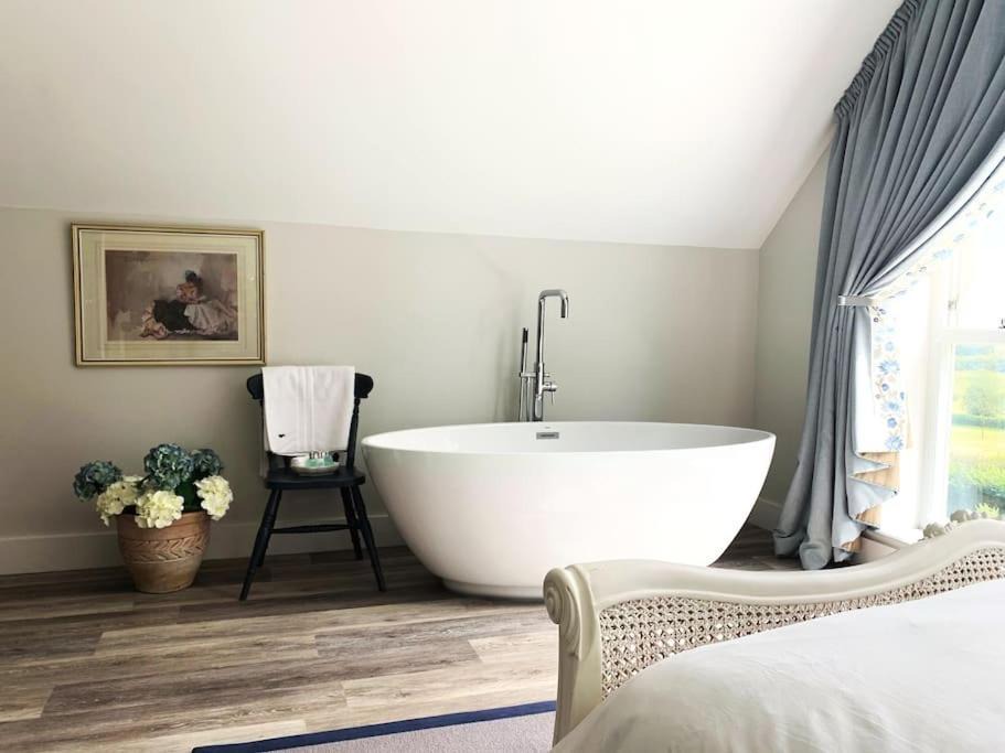 Photo of Others in Gillingham