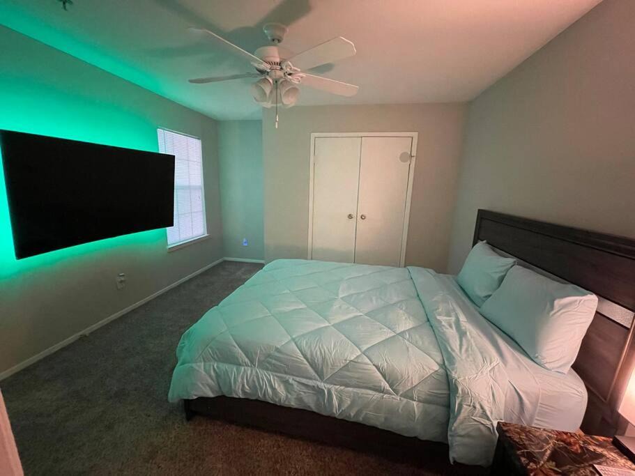 Photo of Bedroom in North Druid Hills