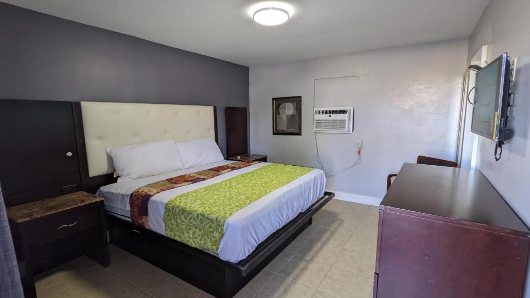 Photo of Bedroom in Toccoa