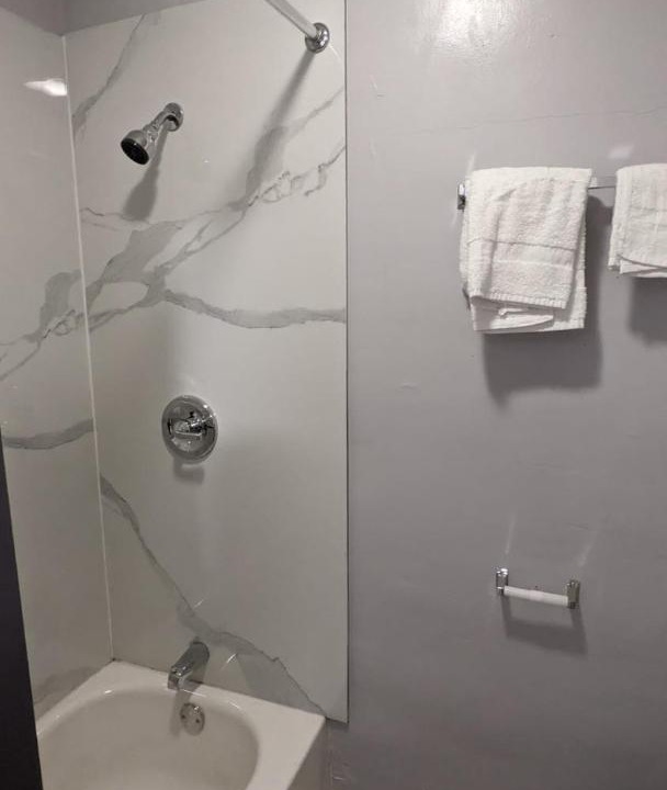 Photo of Bathroom in Toccoa