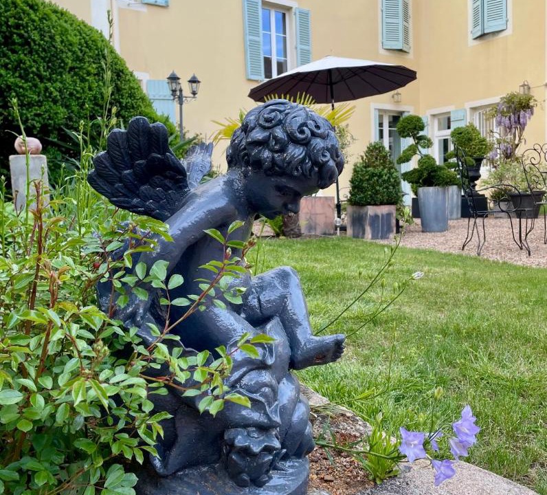 Photo of Others in Charolles