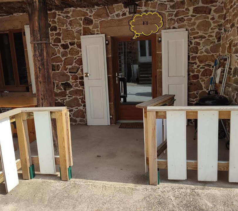 Photo of Others in Montjaux