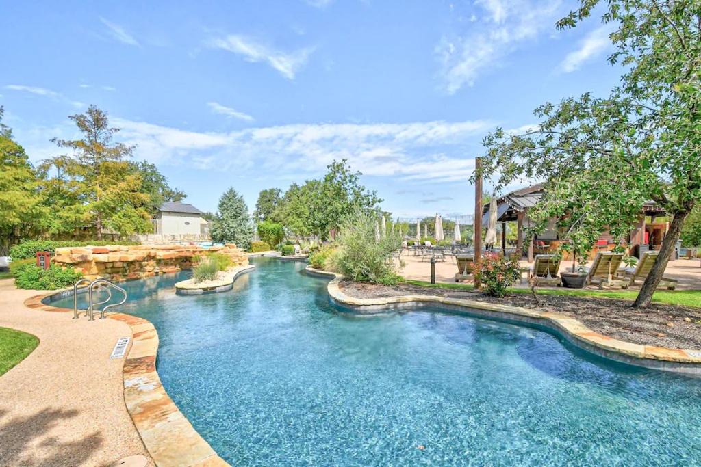 Photo of Outdoor in Spicewood