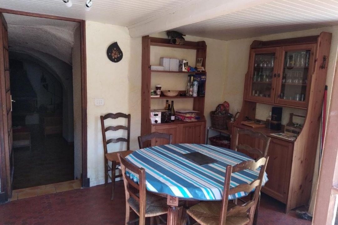 Photo of Livingroom in Bayons