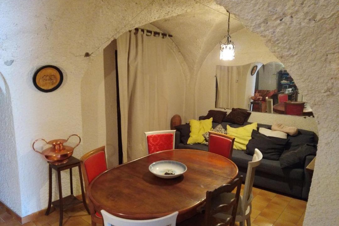 Photo of Livingroom in Bayons