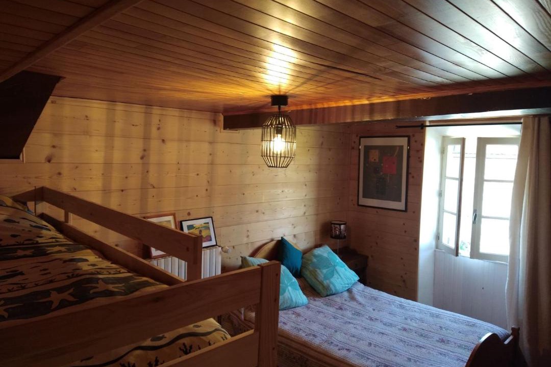 Photo of Bedroom in Bayons