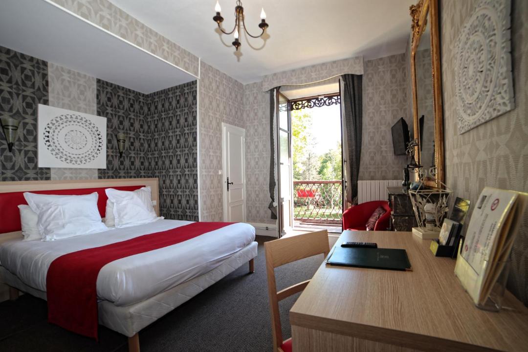 Photo of Bedroom in Coulandon