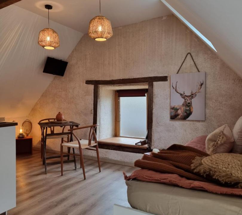 Photo of Others in Cite