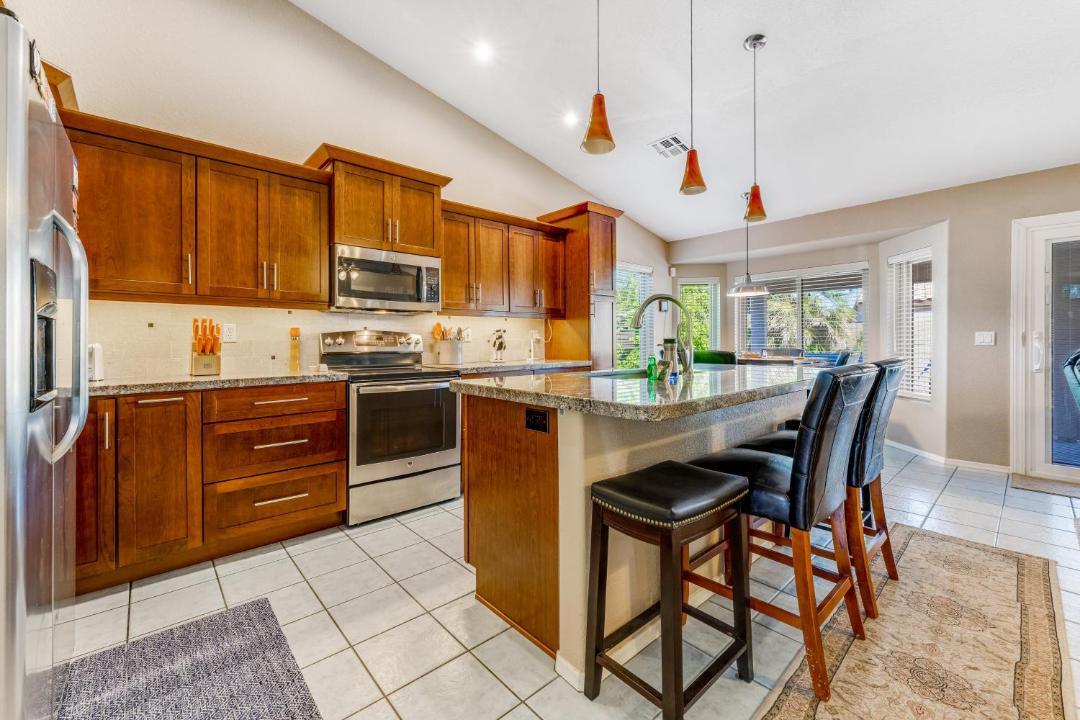 Photo of Kitchen in Cottonwoods Crossing