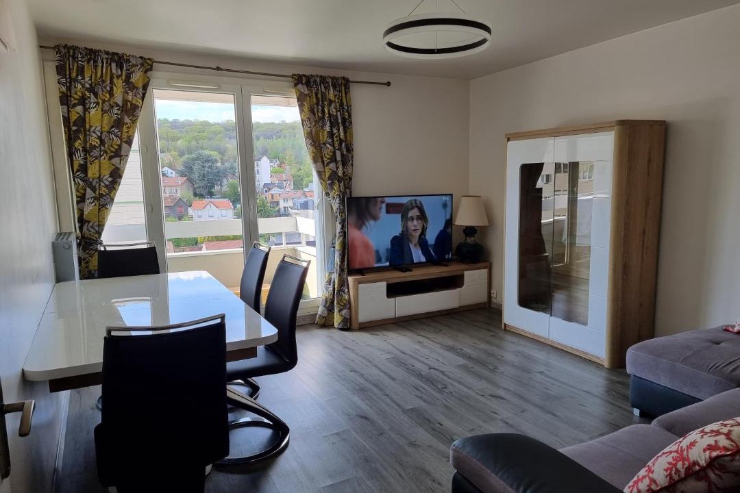 Photo of Livingroom in Chaville