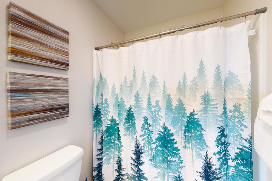 Photo of Bathroom in Waldport