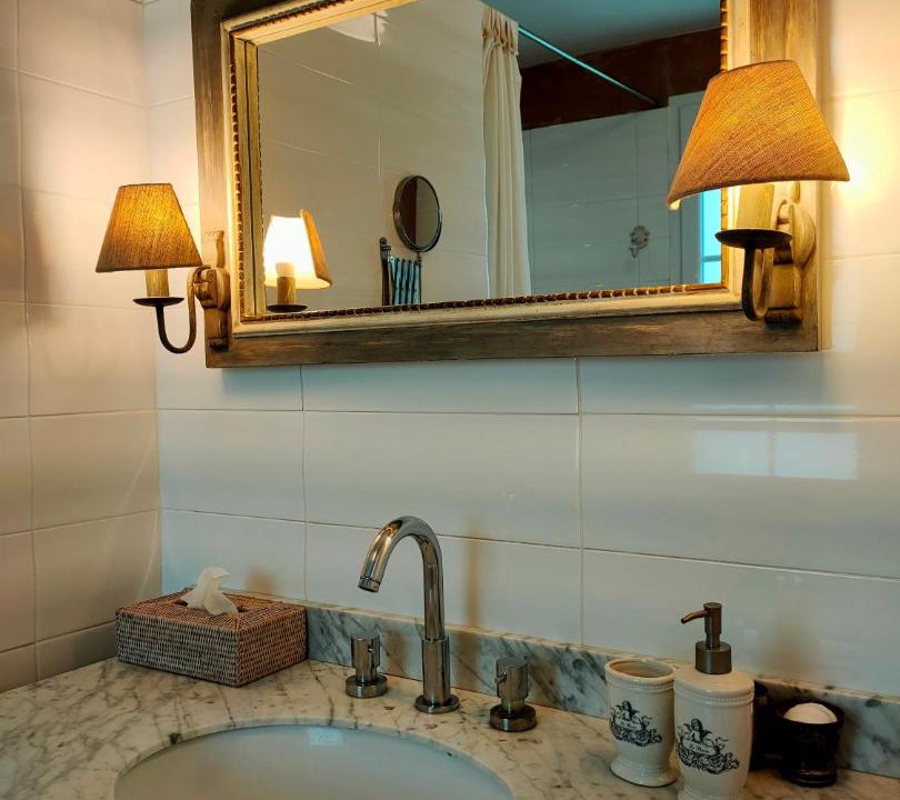 Photo of Bathroom in Bec-de-Mortagne