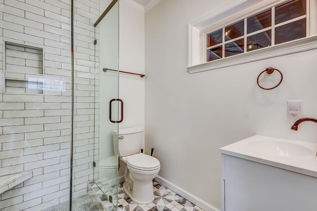 Photo of Bathroom in Sunset Point
