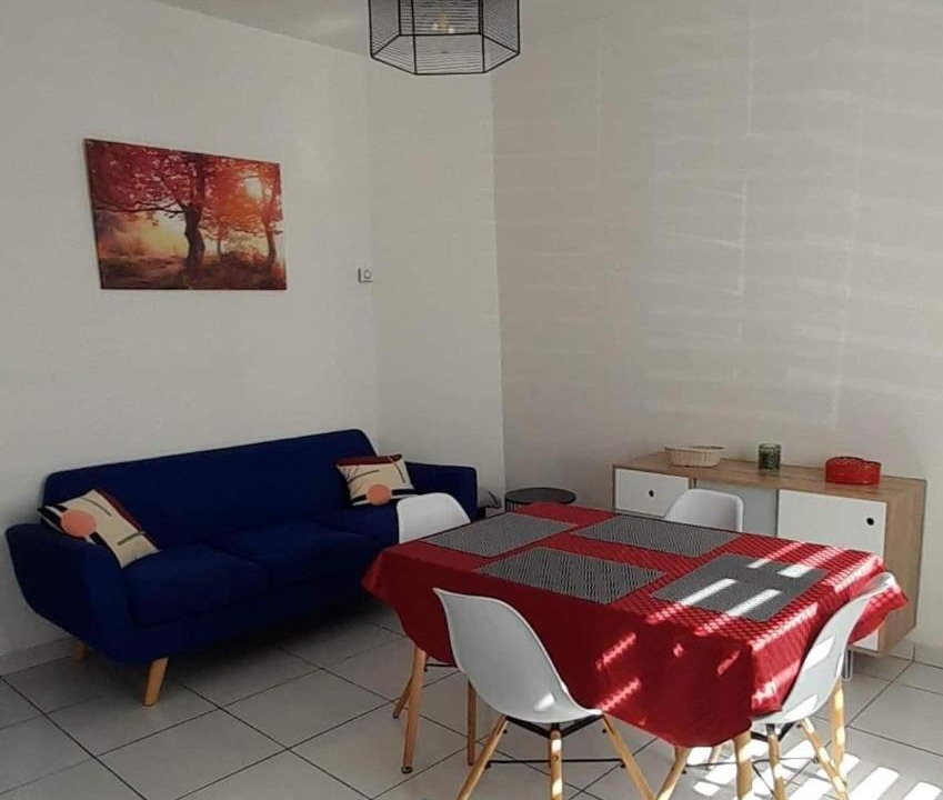 Photo of Others in Revin