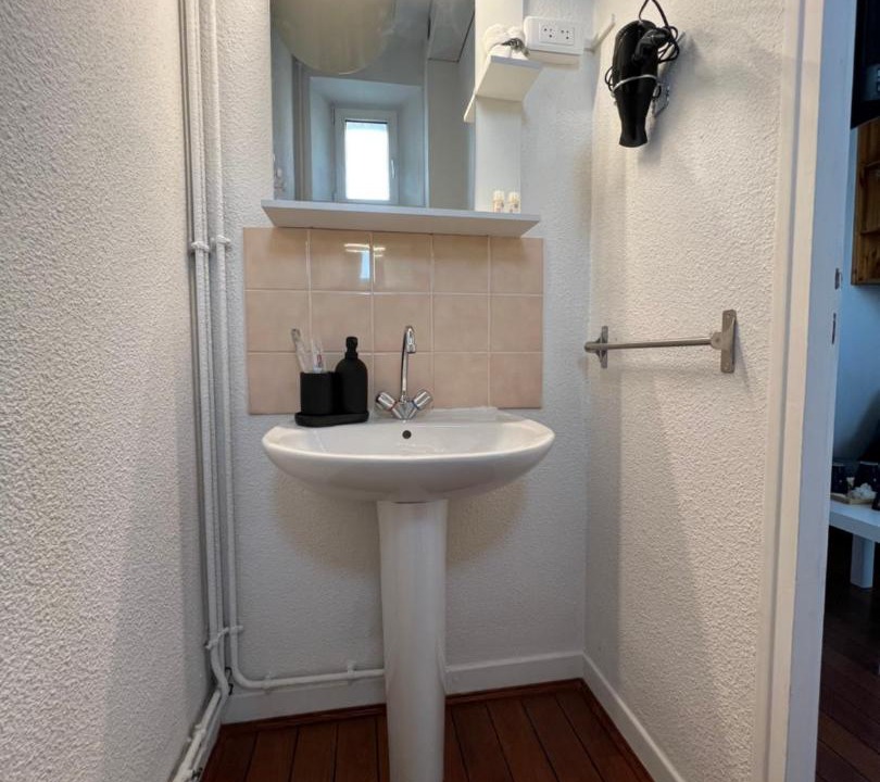 Photo of Others in Courlancy