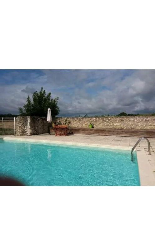 Photo of Outdoor in Neuilly-en-Dun