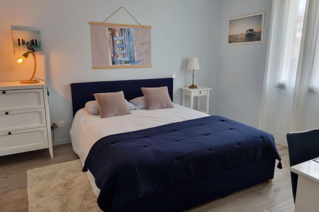 Photo of Others in Saint-Medard-d'Eyrans