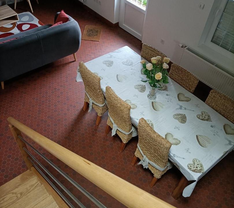 Photo of Others in Carly