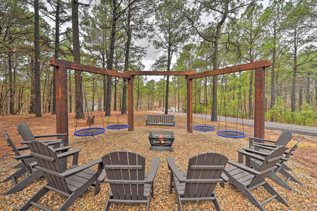Photo of Patio Balcony in Broken Bow