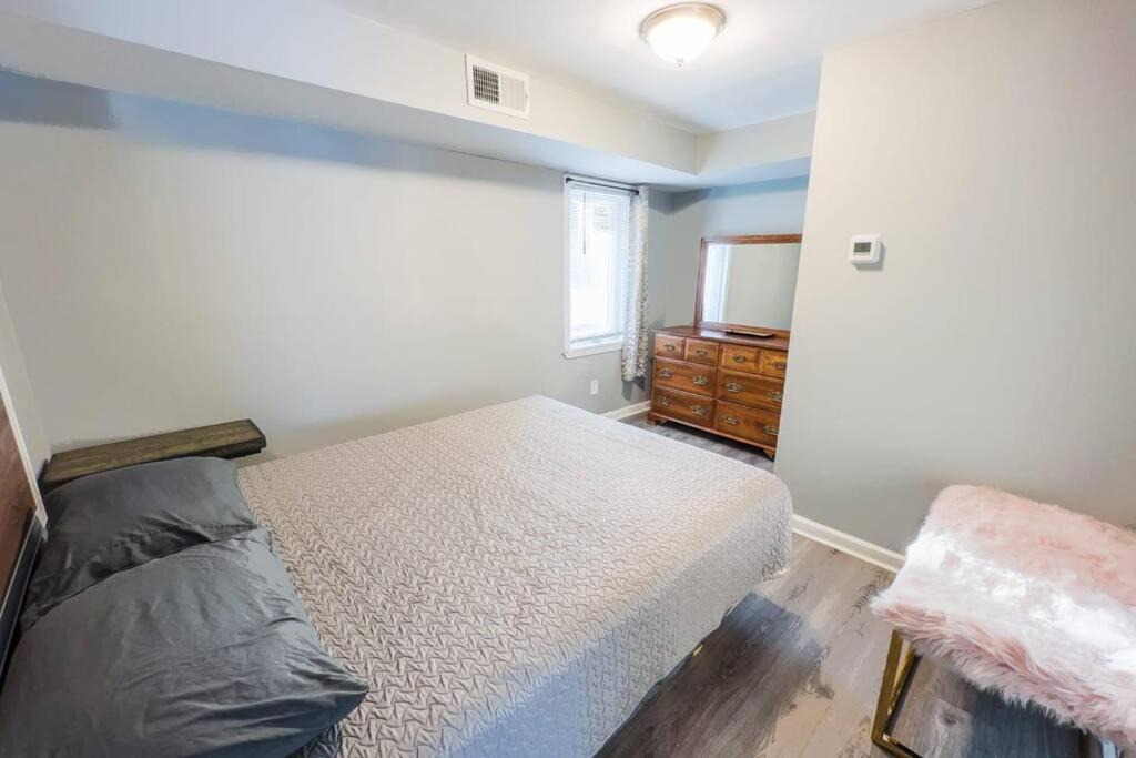 Photo of Bedroom in Niagara Falls