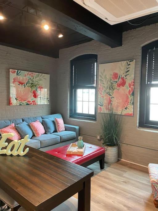 Photo of Livingroom in Worcester