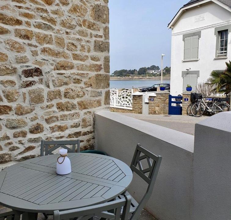 Photo of Others in Arzon