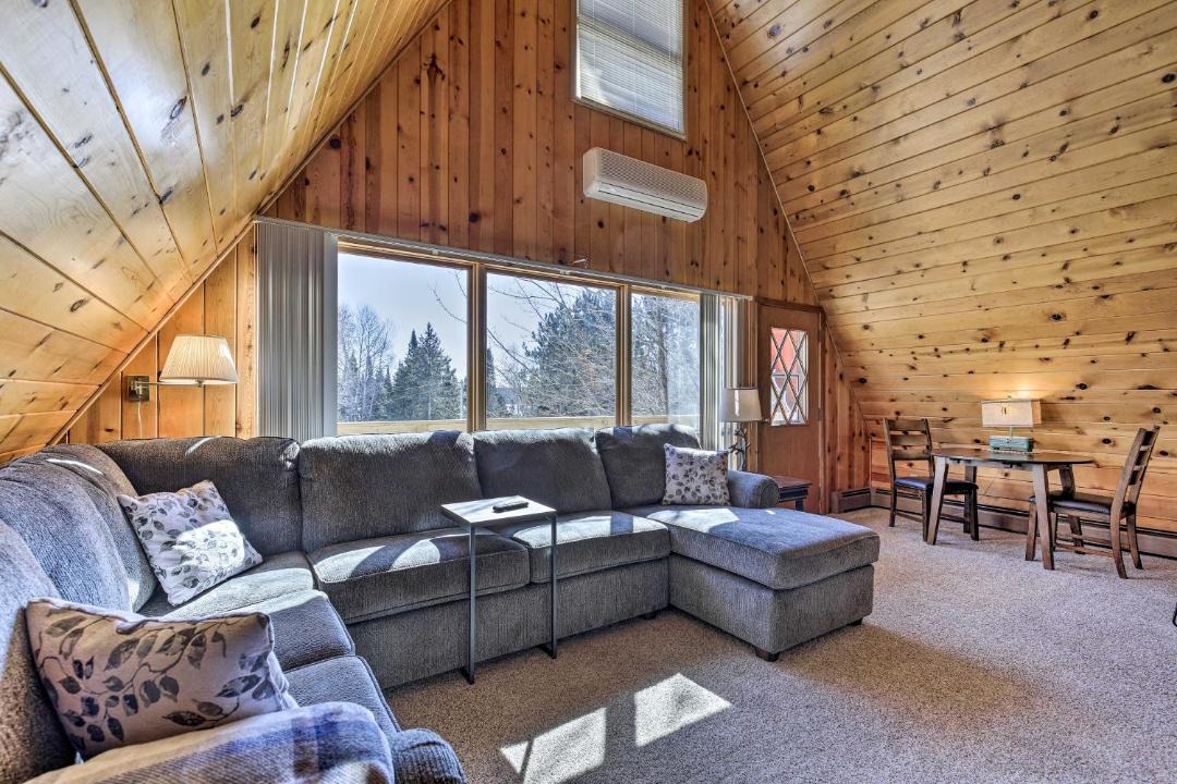 Photo of Livingroom in Butternut