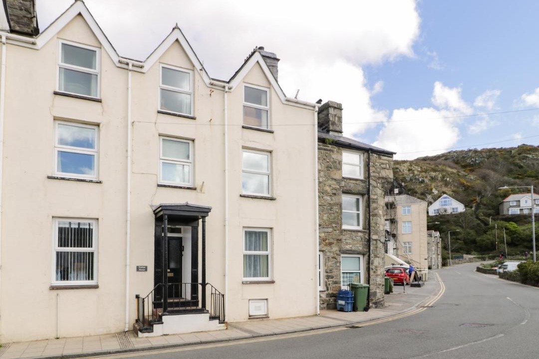 Photo of Buildings in Barmouth
