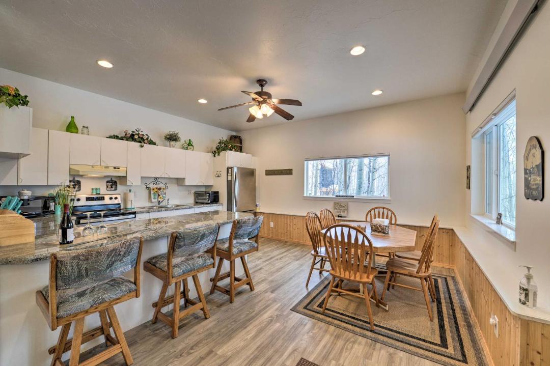 Photo of Livingroom in Star Valley Ranch