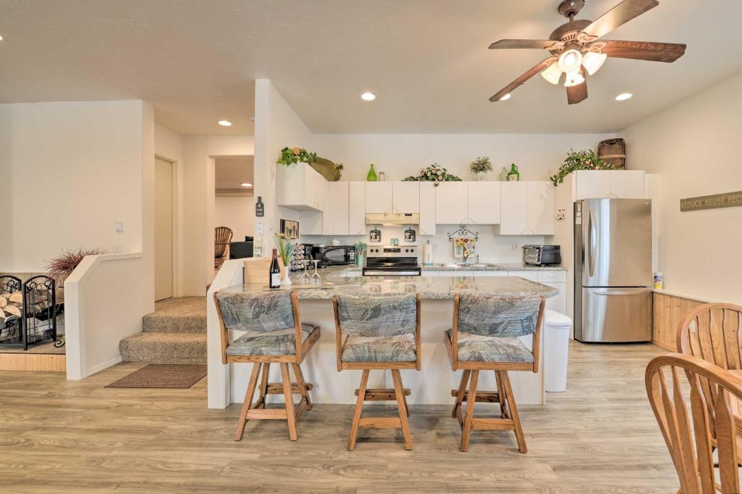 Photo of Livingroom in Star Valley Ranch