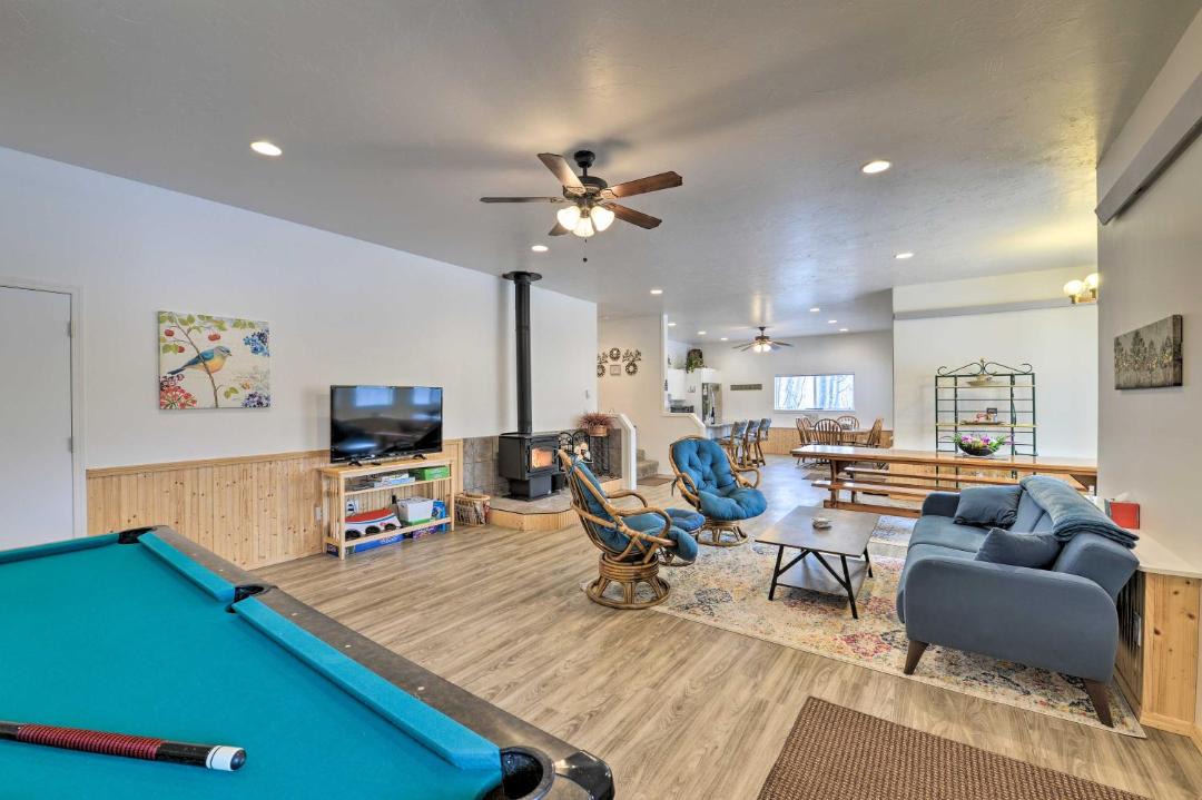 Photo of Livingroom in Star Valley Ranch