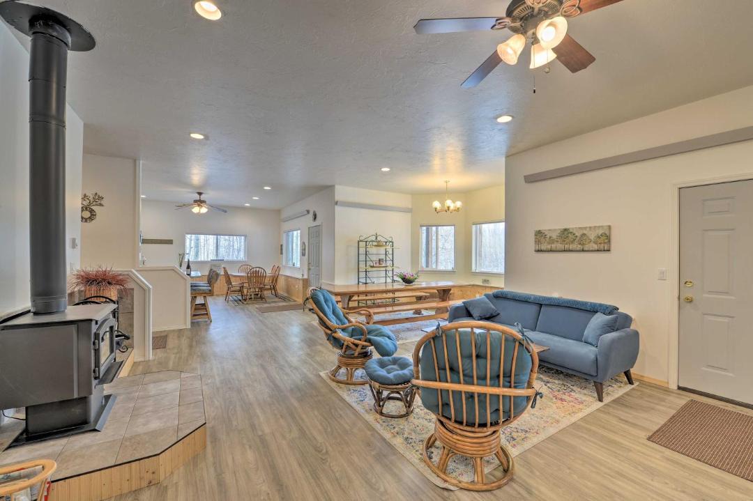 Photo of Livingroom in Star Valley Ranch