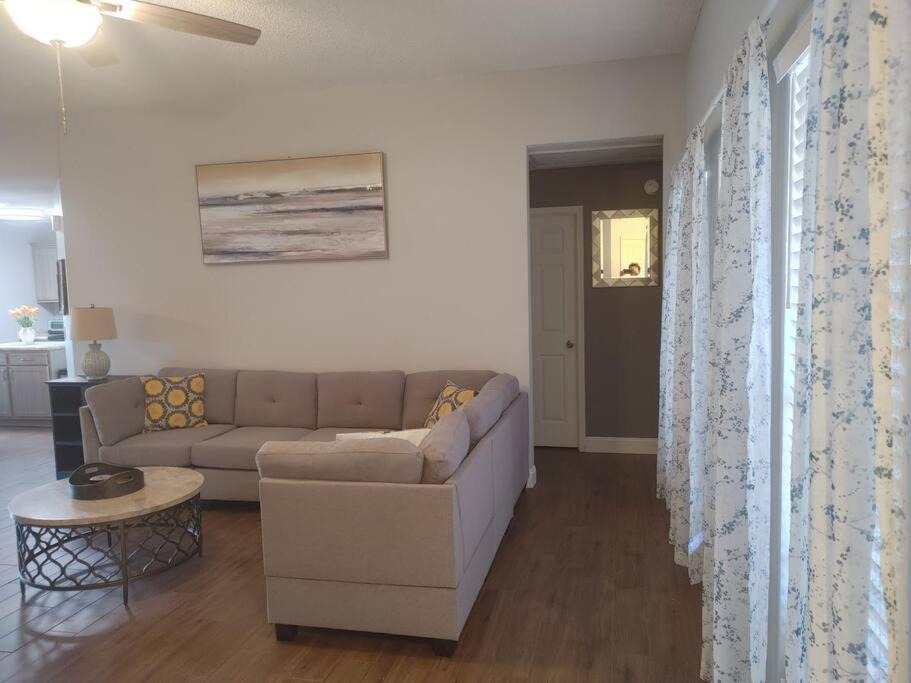 Photo of Livingroom in Mount Dora