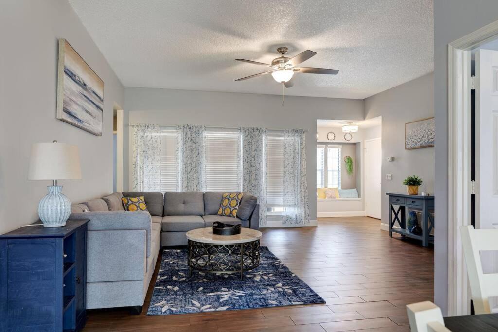 Photo of Livingroom in Mount Dora