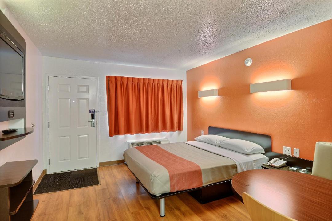 Photo of Others in Tewksbury