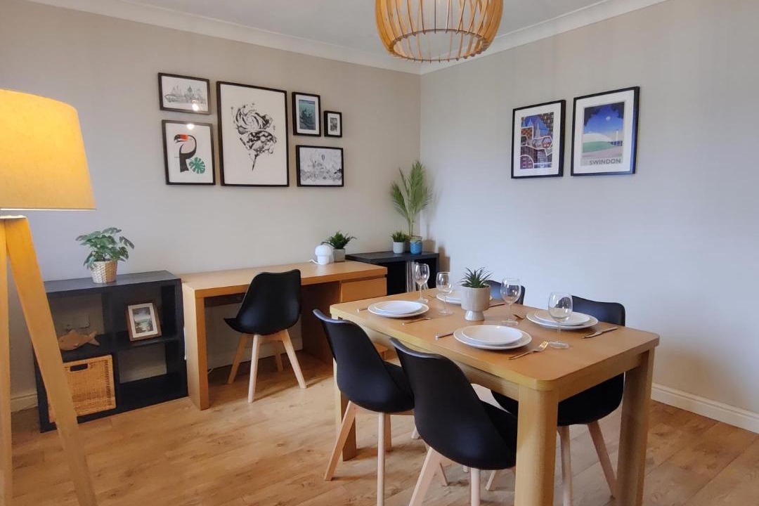 Photo of Livingroom in Swindon