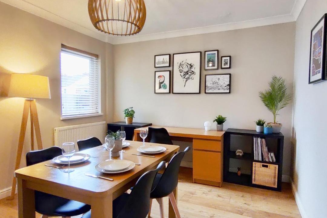 Photo of Livingroom in Swindon