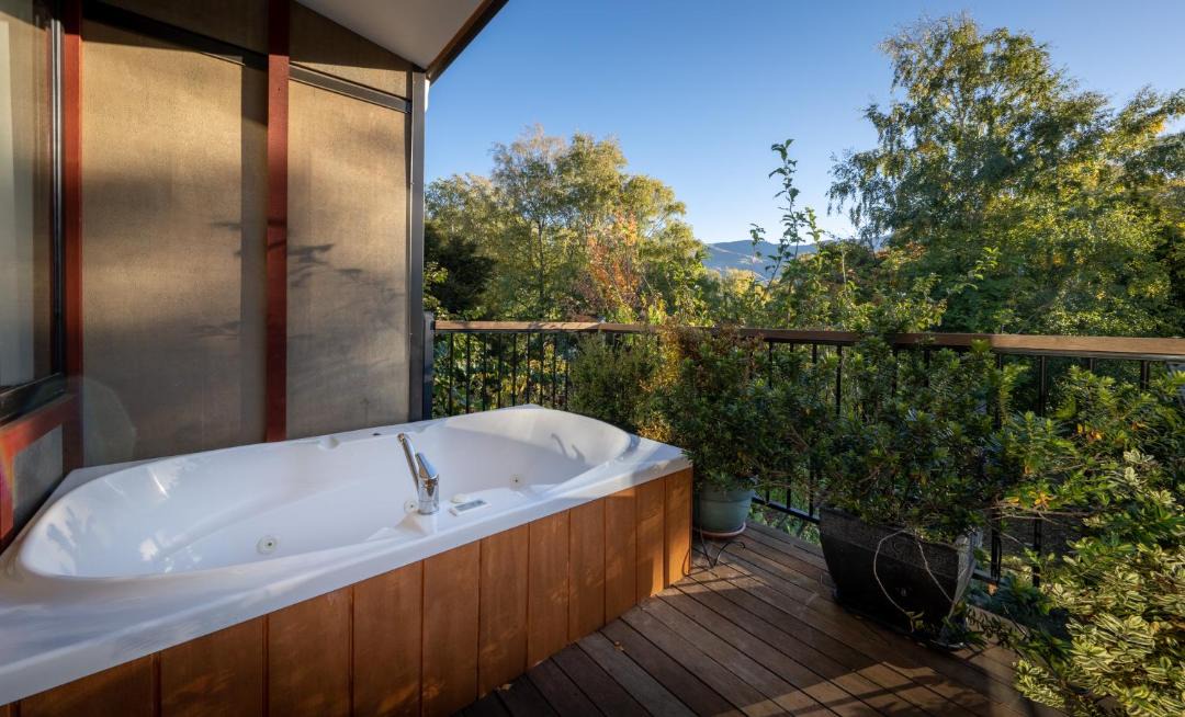 Photo of Patio Balcony in Wanaka