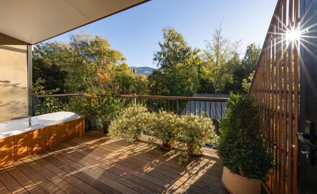 Photo of Patio Balcony in Wanaka