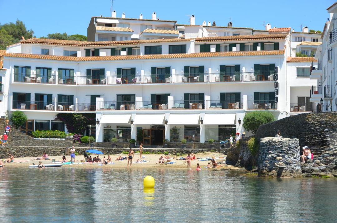 Photo of Others in Portlligat