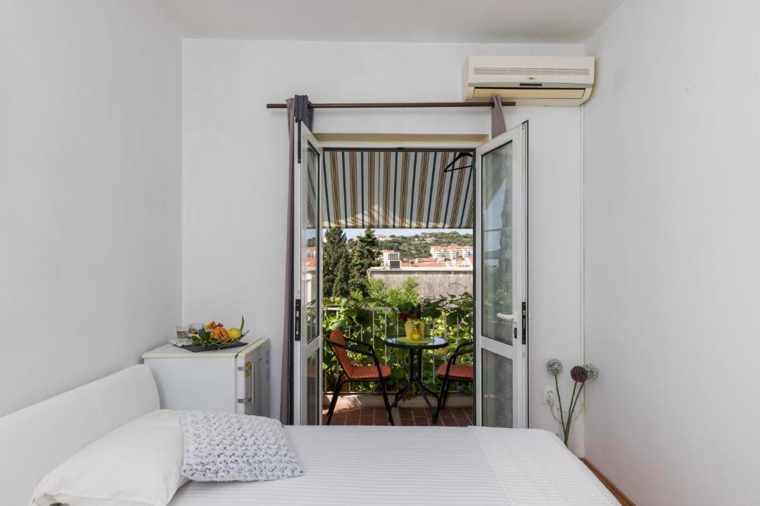 Photo of Bedroom in Gornji Kono