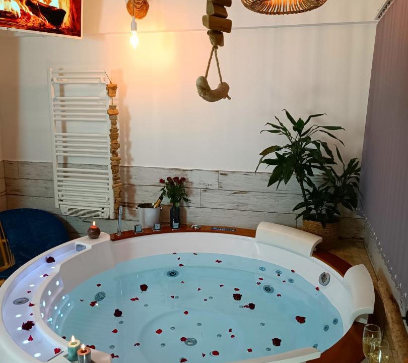 Photo of Others in Quartier du chateau