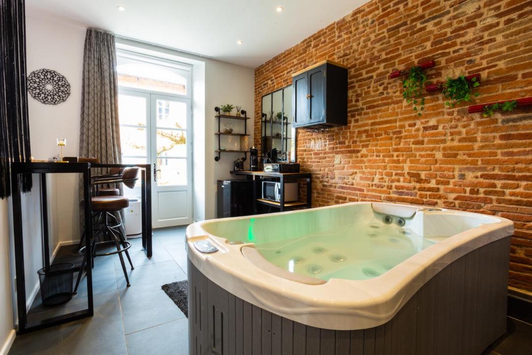 Photo of Others in Verfeil