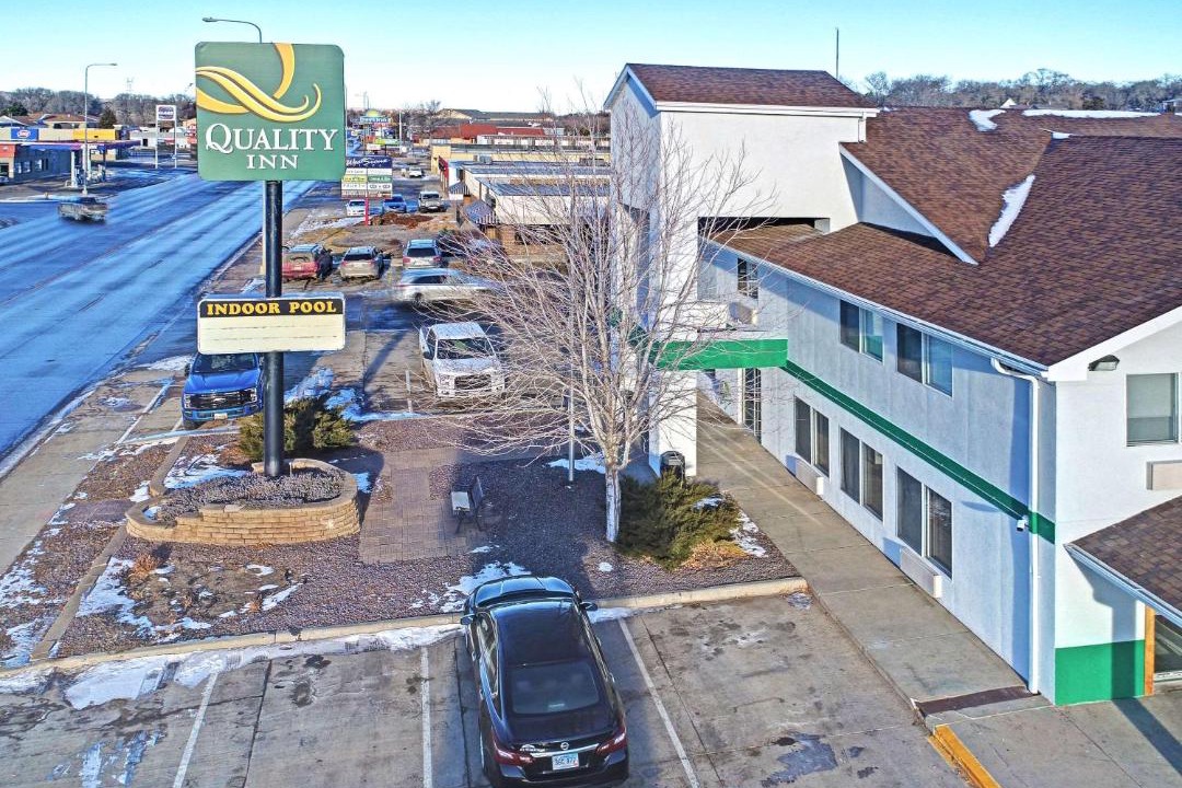 Photo of Others in Pierre