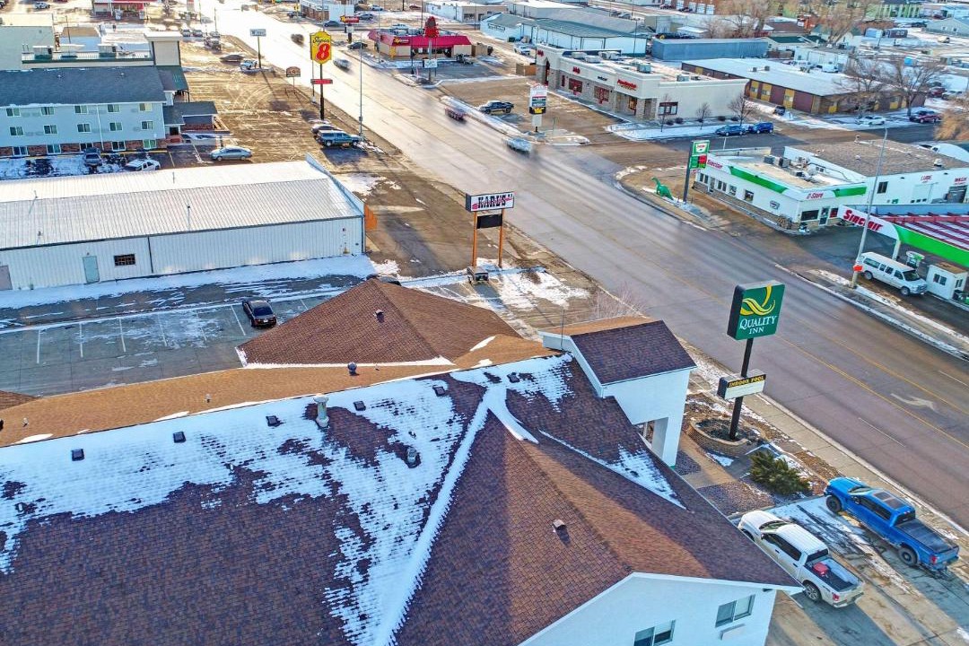 Photo of Others in Pierre