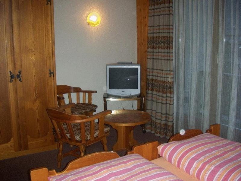 Photo of Others in Boenigen