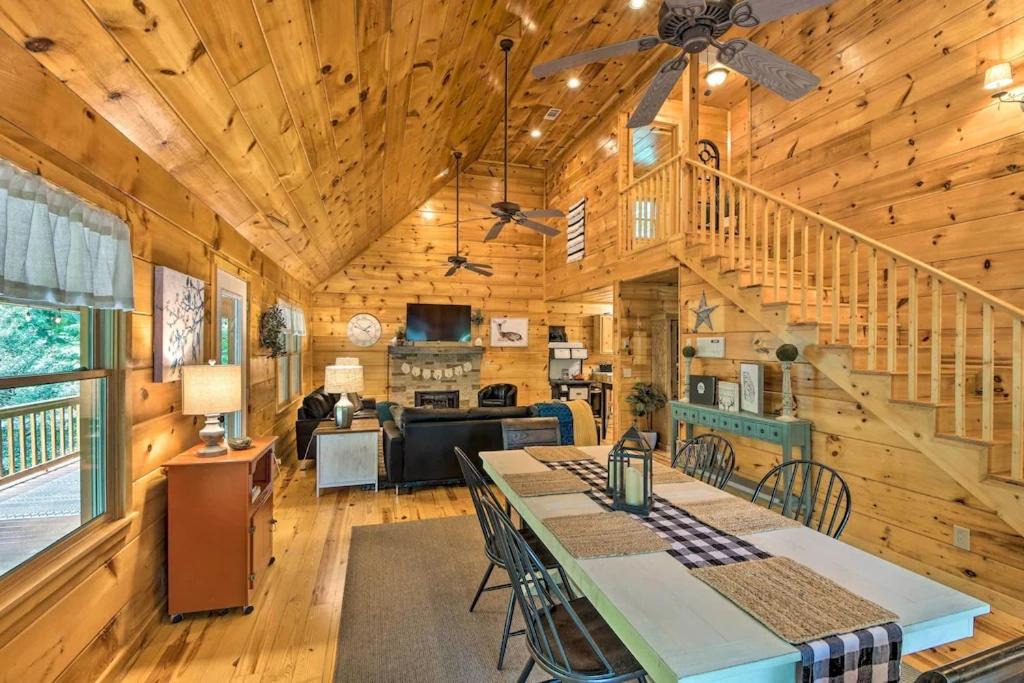 Photo of Others in Ellijay