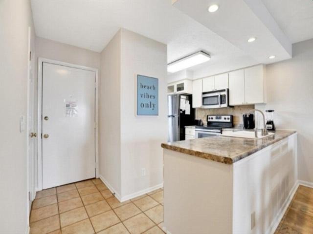 Photo of Kitchen in Kure Beach