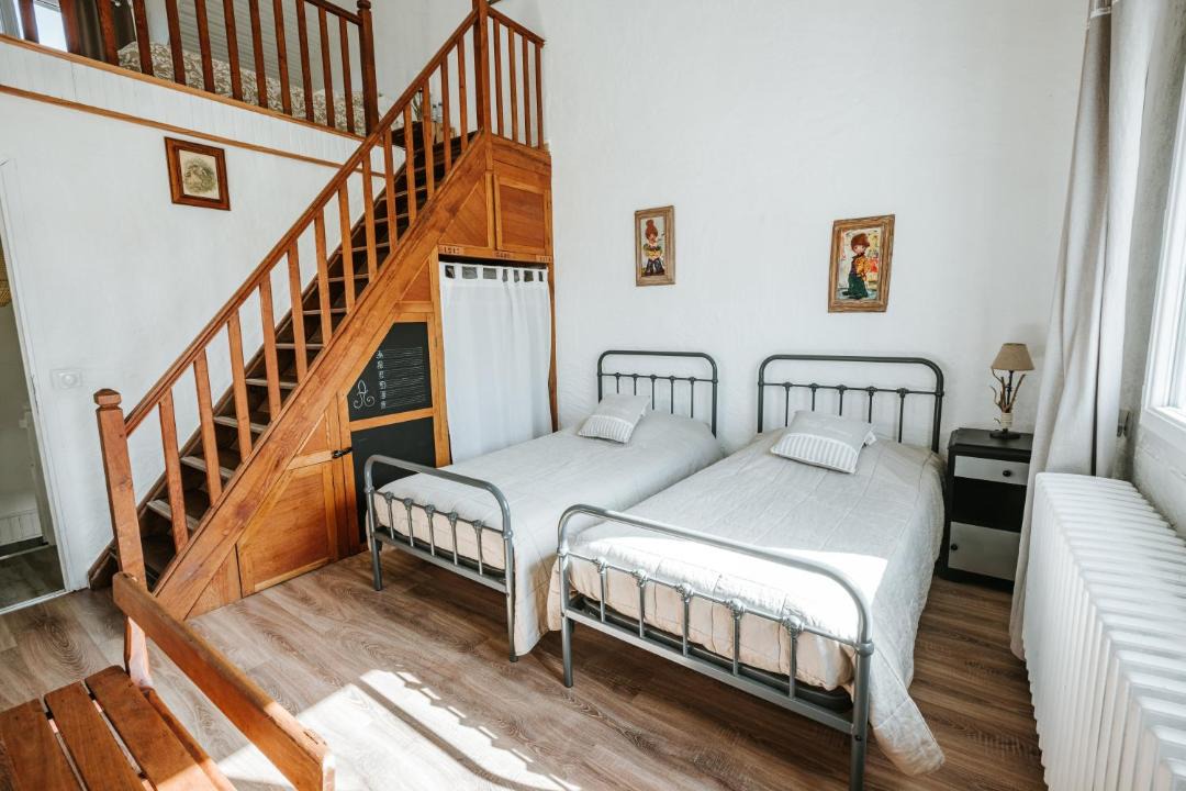 Photo of Others in Tralaigues